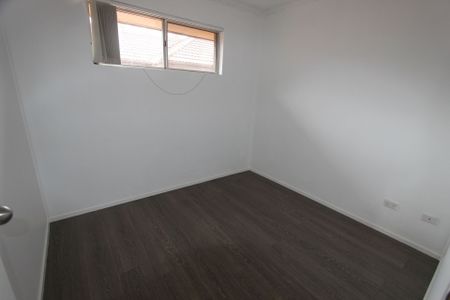 RENOVATED 3 BEDDER! - Photo 3