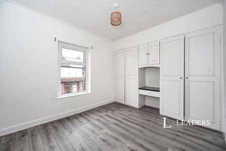 2 bedroom terraced house to rent - Photo 5