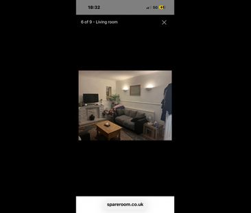 Room in a Shared House, Fairfields Crescent, NW9 - Photo 1