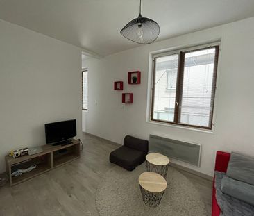 Location Appartement 2 pièces 31m² - Photo 3