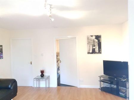 2 Bed Flat, Charles Street, AB25 - Photo 3