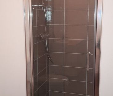 Location Appartement 2 pièces 41m² LA ROCHE SUR YON 85000 - Photo 4