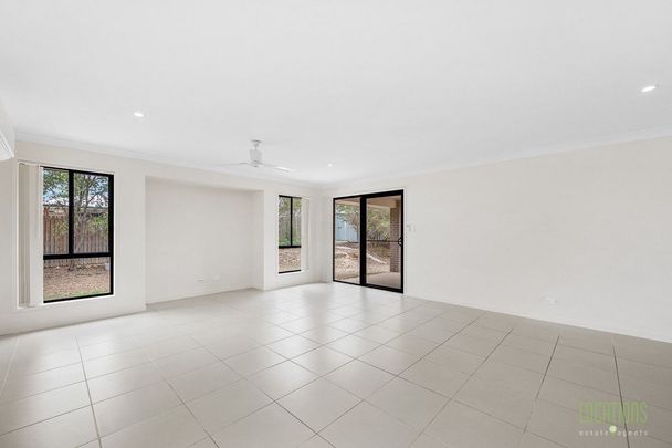 ELEVATED LIVING IN EMMADALE! - Photo 1