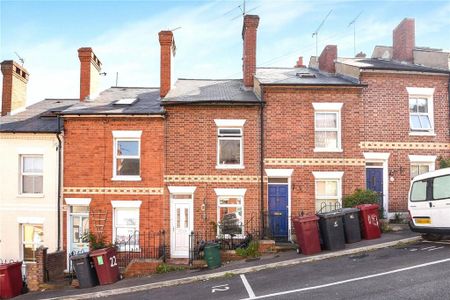 3 bedroom terraced house to rent - Photo 2