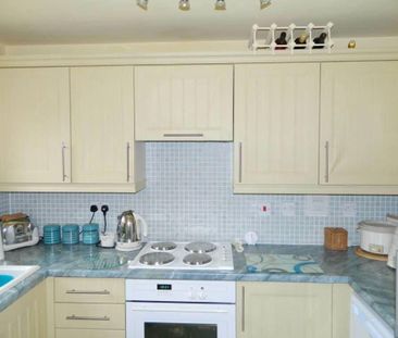 2 bedroom terraced house to rent - Photo 4