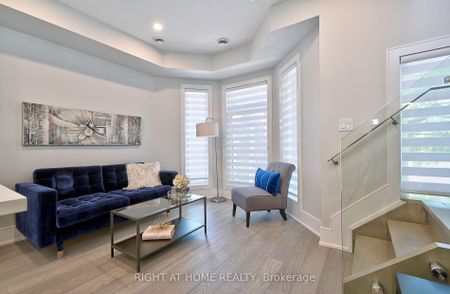 For Lease - 131 Brock Avenue Unit# Unit 1, Toronto, Ontario - Photo 3