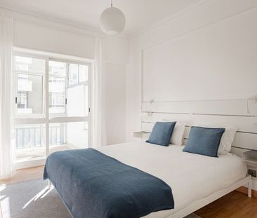 Rua Aquilino Ribeiro 18 - Photo 6