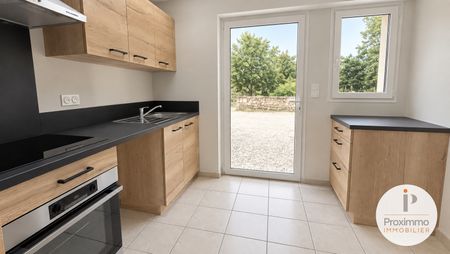 Location Maison 3 pièces 74m² - Photo 4