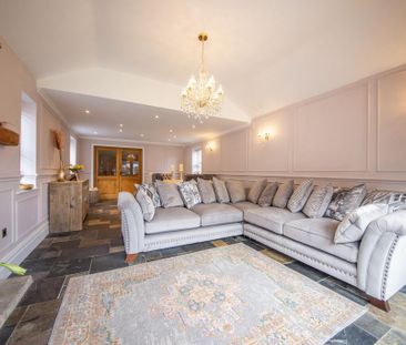 3 bedroom semi-detached house to rent - Photo 4