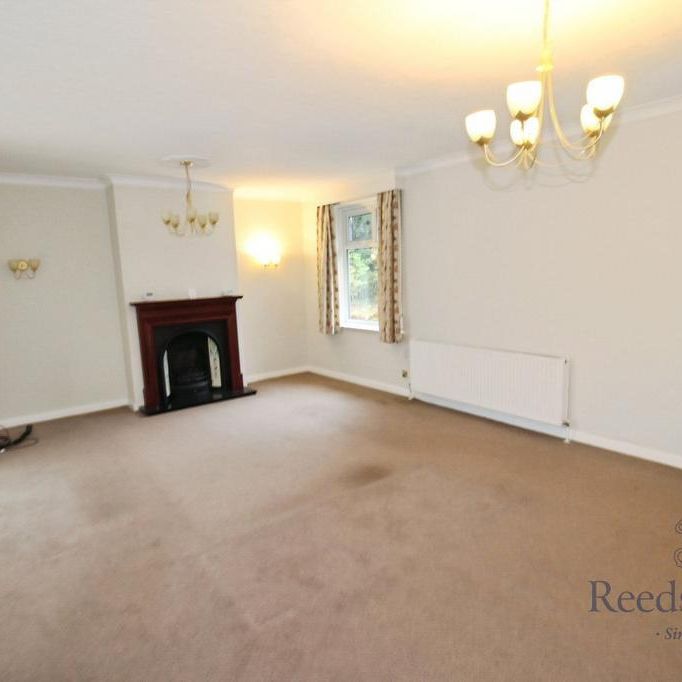 3 bedroom bungalow to rent - Photo 1