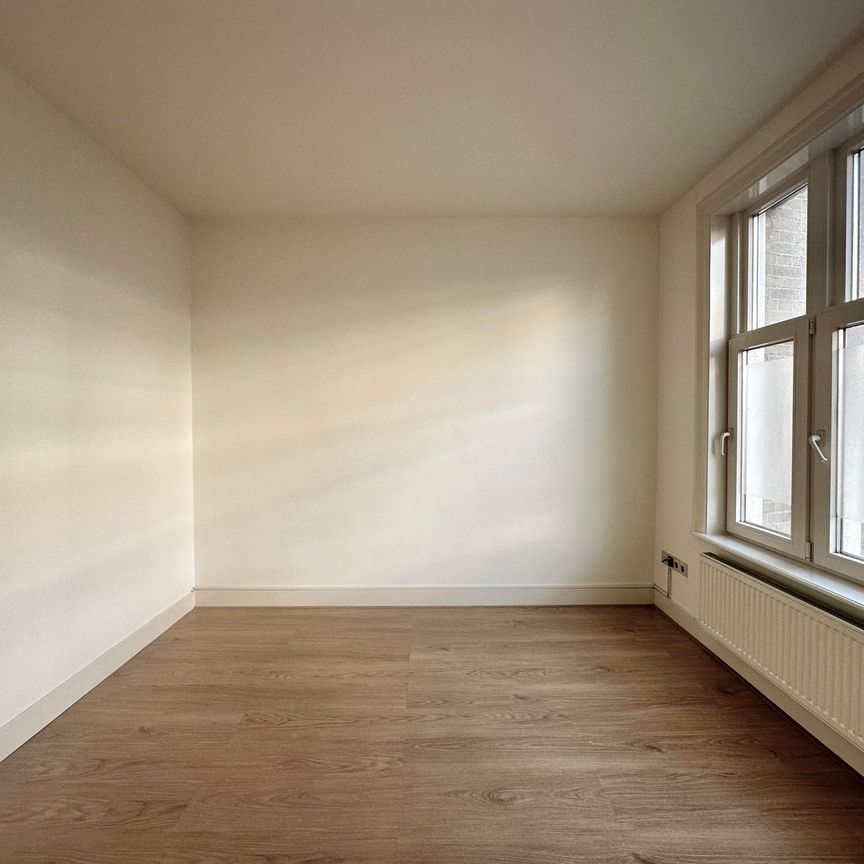 Appartement te huur: Admiraal De Ruijterweg 371-1 1055 MB Amsterdam - Foto 1