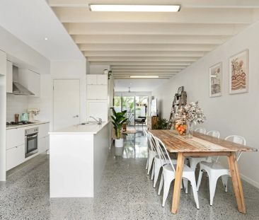 34 South Bay Drive, Varsity Lakes QLD 4227 - House For Rent | Domain - Photo 6