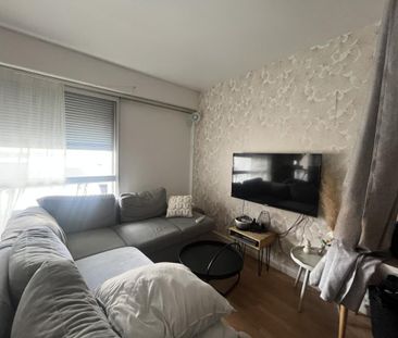 Location Appartement 1 pièce 31m² BORDEAUX 33000 - Photo 1