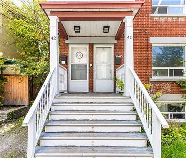 40 VAUGHAN Street, Ottawa, Ontario K1M1X1 - Photo 1