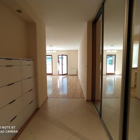 Warszawa, Wilanów, Miasteczko Wilanów, Sarmacka - Photo 1