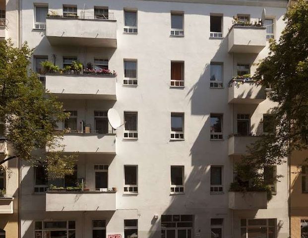 Heimwerker aufgepasst: 1-Zimmerwohnung mit Balkon und viel Potenzial zu vermieten! - Photo 1