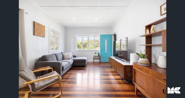 8 Holberton Street, Zillmere QLD 4034 - House For Rent | Domain - Photo 1