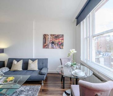 Hill Street, Mayfair, London, W1J - Photo 2