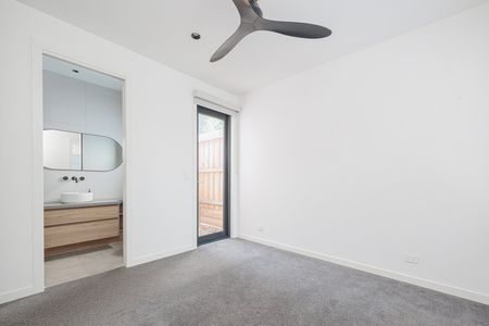 83 Andrew Street, Northcote VIC 3070 - Photo 3