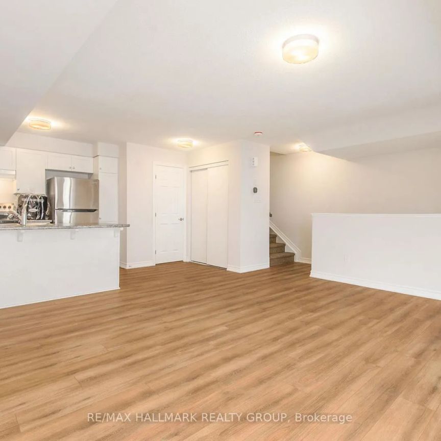 290 ZENITH PRIVATE - Photo 1