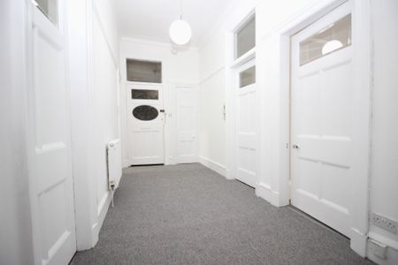 Mount Stuart Street, Shawlands, Glasgow, G41 3AN - Photo 5