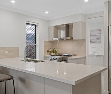 36 Whitsunday Circuit,PIMPAMA - Photo 5