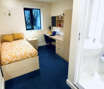 1 bedroom private hall to rent - Photo 3