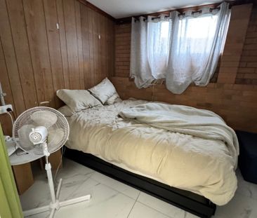 Wavell Heights - Photo 1