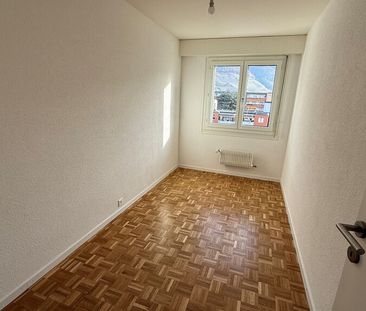 For rent 3.5 room apartment on the 3rd floor - Photo 2