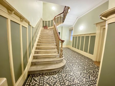 Bramham Gardens, London, SW5 flat to rent - Photo 5