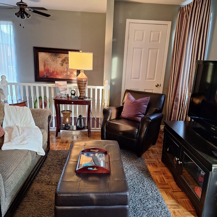 For Lease - 677 Marksbury Road Unit# 6, Pickering, Ontario - Photo 1