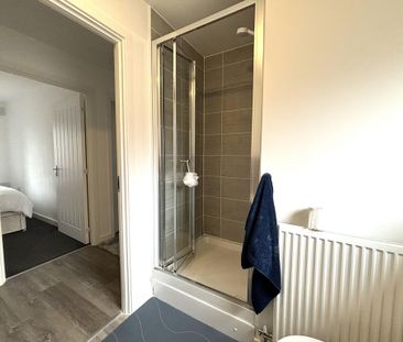 2 bedroom flat to rent - Photo 6