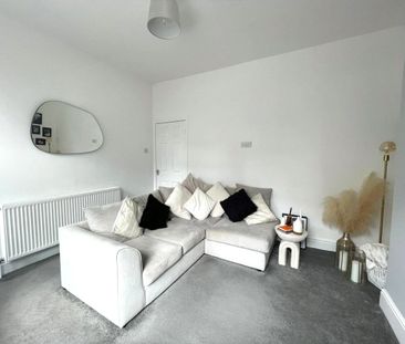Hall Road, Handsworth, Sheffield, South Yorkshire, S13 - Photo 3