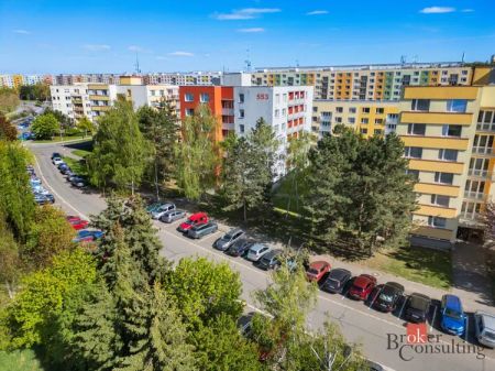 Pronájem bytu 1+kk 33 m - Fotografie 2