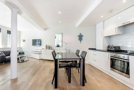 Savage Gardens, Tower Hill, EC3N - Photo 2