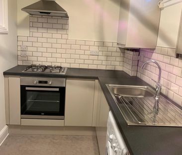 1 Bed Flat, Willesden Green, NW10 - Photo 3