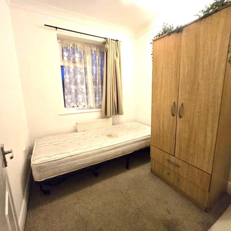 2 bedroom maisonette to rent - Photo 1