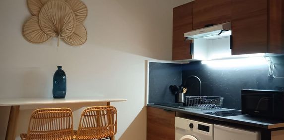 Location Appartement 1 pièce 17m² TROYES 10000 - Photo 2