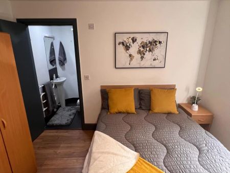 Classic En-suite Ground Floor - Photo 5