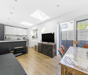 Traps Lane, New Malden, KT3 - Photo 1