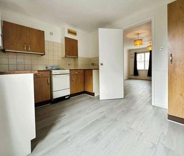 Frogmore Close, Slough, SL1 - Photo 5