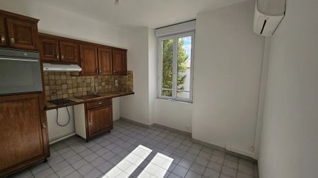 Location Appartement 2 pièces 48m² NARBONNE 11100 - Photo 4