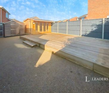 3 bedroom detached house to rent - Photo 4