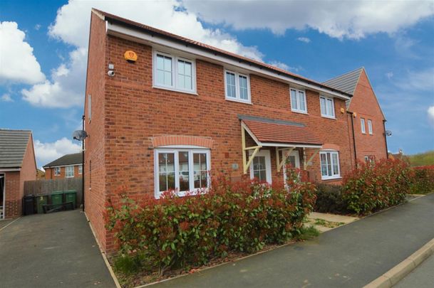 3 bedroom House To Let - Photo 1