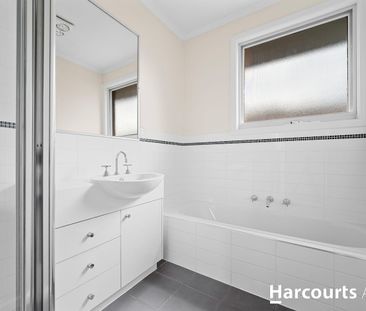 56 Charles Avenue, Hallam, Vic 3803 - Photo 3