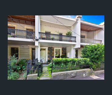 15 Sherlowe Crescent, Viewbank, Vic 3084 - Photo 5