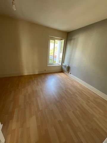 A Louer - Quartier Barbès - T3 de 60.30 m² - Photo 3