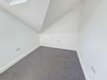 Garden Terrace, Dewsbury, WF13 - Photo 2