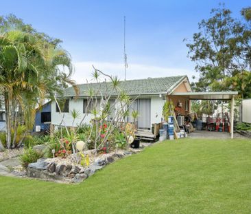 Dual Living Home With Pool! - Photo 5