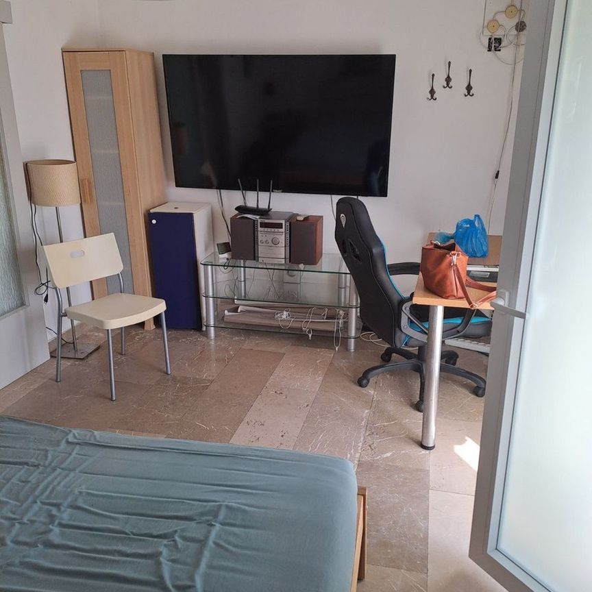Studio/Γκαρσονιέρα για ενοικίαση Κέντρο (Μηχανιώνα) - Photo 1